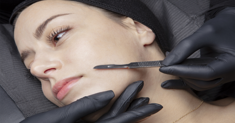 Dermaplaning Skincare: Top Products and Post-Treatment Tips
