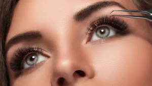 How to Select the Length and Curvature of your Eyelash Extensions